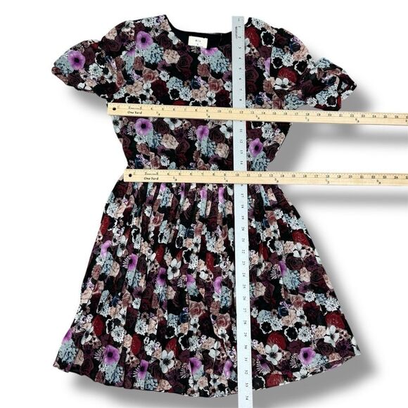 Pins & Needles UO Floral Pleat Skirt Open Back Dress Black Multi Small - Picture 13 of 14